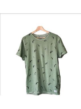 Jack & Jones men's t shirt. Sage green size small.
